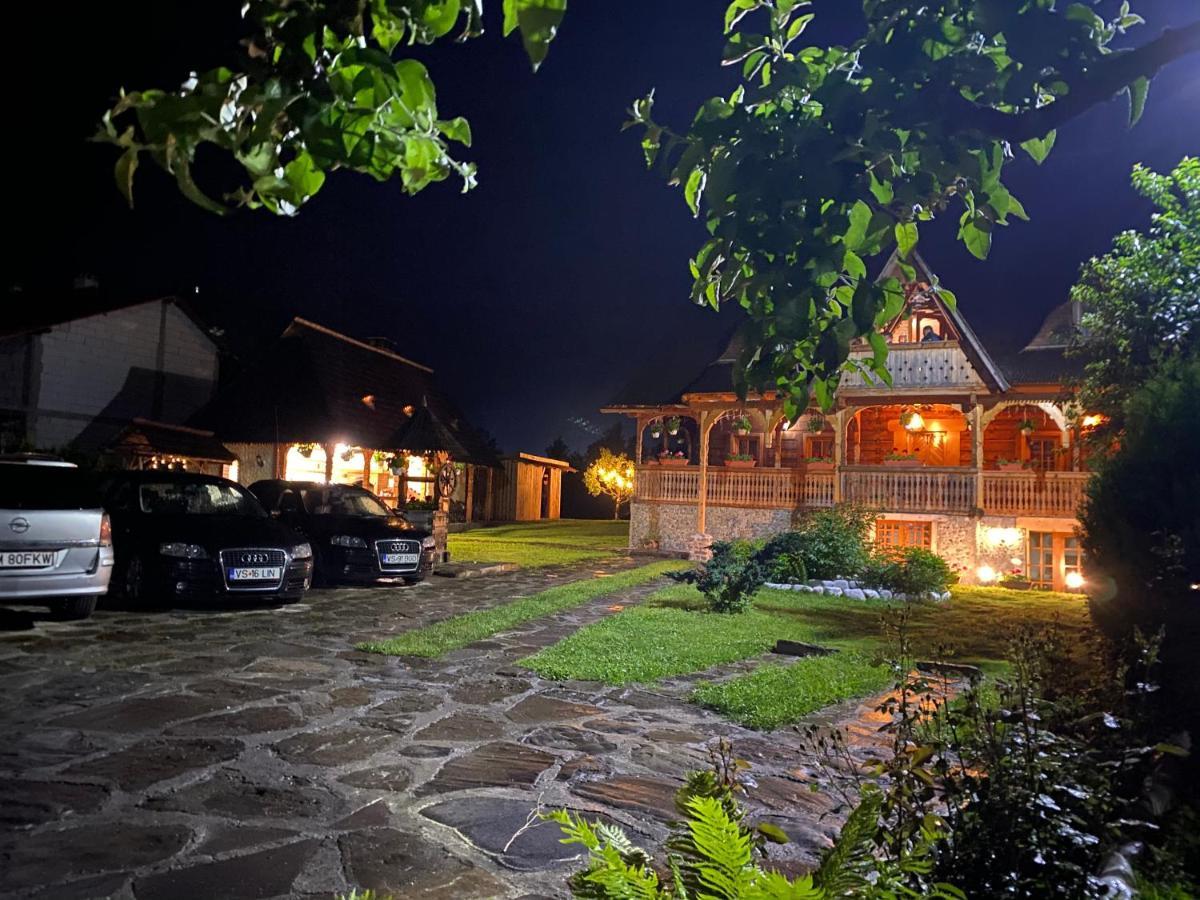 Casa Chira Hotel Felsővisó Kültér fotó