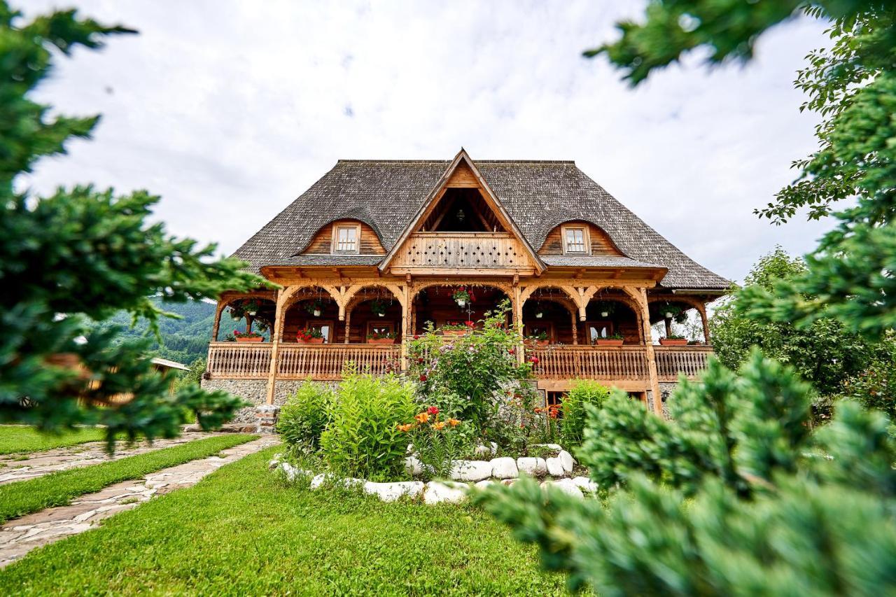 Casa Chira Hotel Felsővisó Kültér fotó