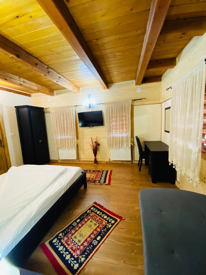 Casa Chira Hotel Felsővisó Kültér fotó